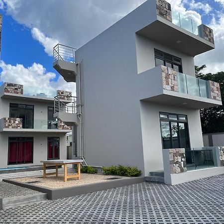 John House 2 Bedrooms No 4 Flic en Flac Экстерьер фото