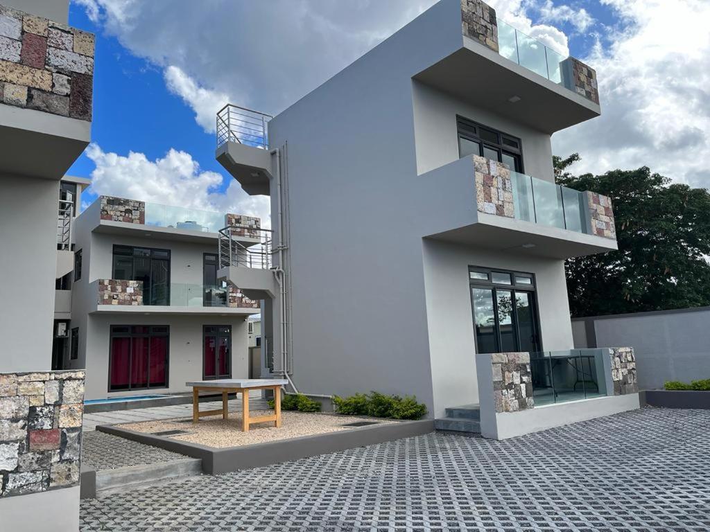 John House 2 Bedrooms No 4 Flic en Flac Экстерьер фото